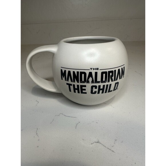 Disney Star Wars The Mandalorian Baby Yoda Grogu Ceramic Mug 3D Large 24oz - Picture 2 of 4